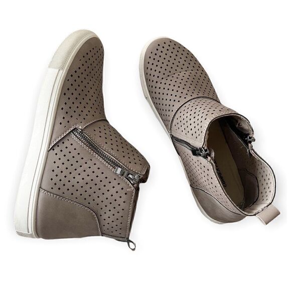 Pierre Dumas Comfort Foam Perforated Slip On Sneakers High Top Taupe Fast-5 - Picture 6 of 11